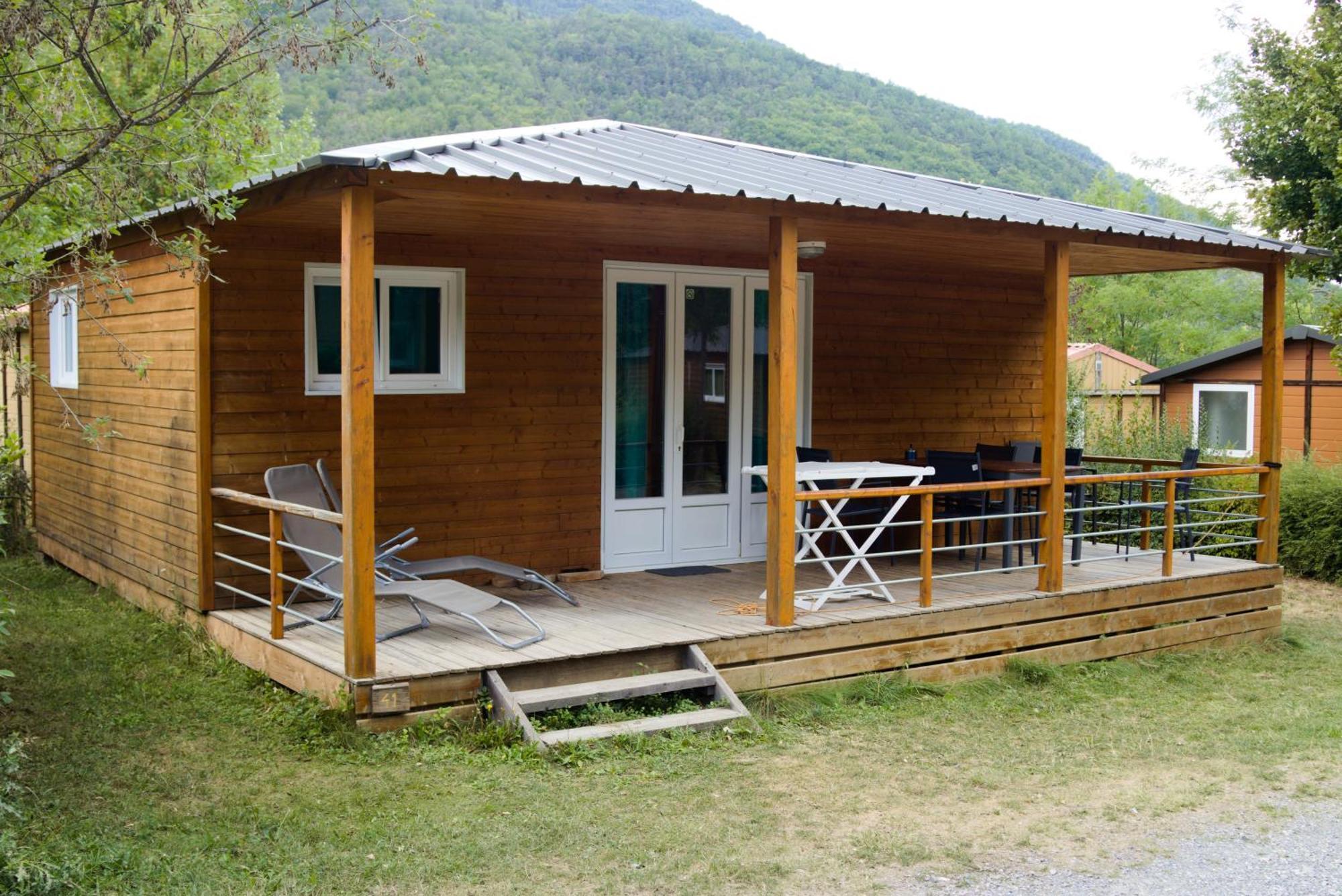 Village De Chalets Et Camping La Pierre De L'Aigle La Bréole Εξωτερικό φωτογραφία